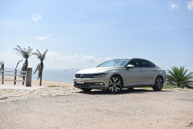 体验新一代迈腾，用于区分定位的科技化路线是怎么走的？