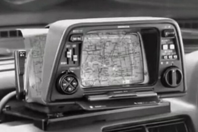 GPS太嫩了，最早的车载导航诞生于1981年！