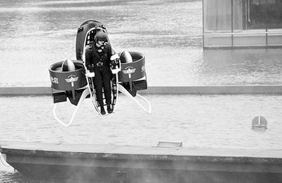 背包飞行器的最新测试视频