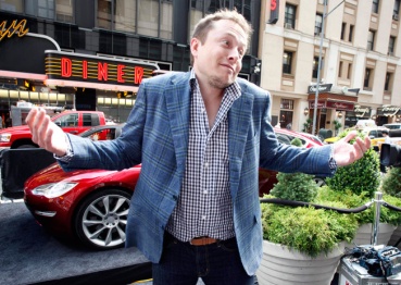 Tesla首次召回1228辆Model S，CEO亲自致歉