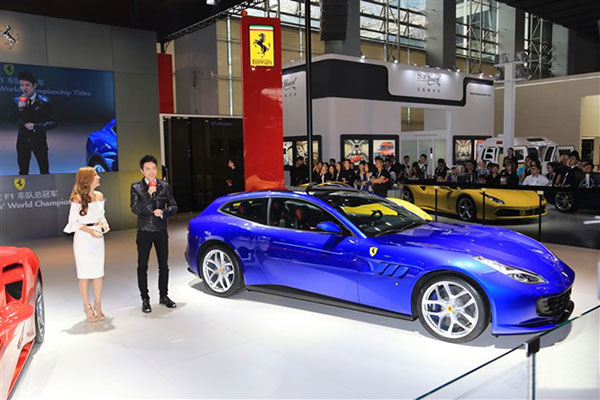 GTC4 Lusso T