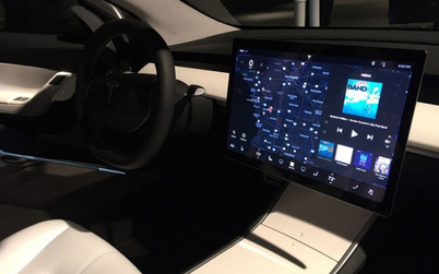 我们该从Model 3抛弃仪表盘这件事上学到什么？