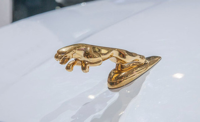 全新捷豹XE：一辆更具互联特质的性能轿跑？