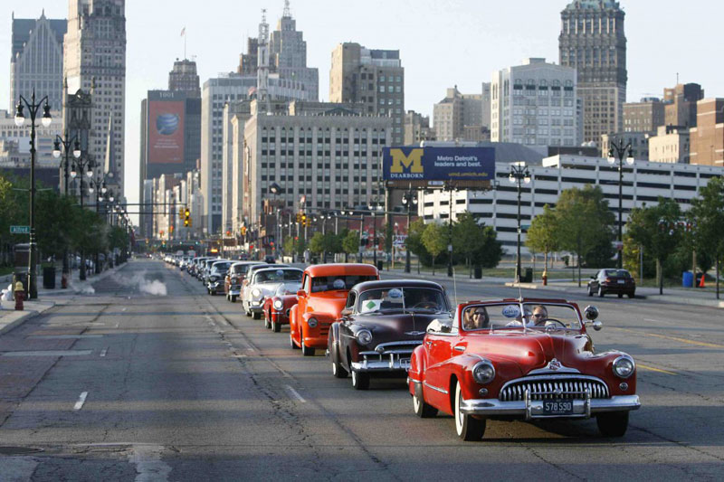 底特律每年举办的汽车文化活动Dream Cruise
