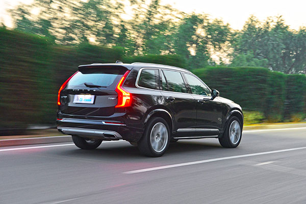 沃尔沃xc90t8,沃尔沃s90t8 试驾沃尔沃xc90 t8,来自北欧的优雅绅士
