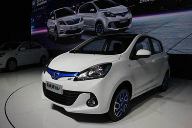 新奔奔EV、新逸动EV、新逸动蓝动版，长安汽车三款新能源车型上市