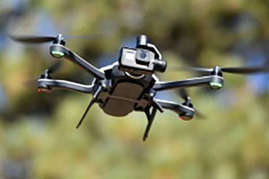 福特研发新技术，使用无人机为汽车导航