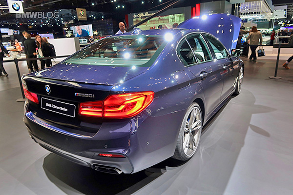 宝马M550i