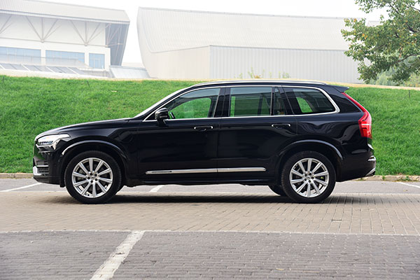 试驾沃尔沃XC90 T8，来自北欧的优雅绅士