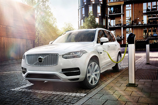 沃尔沃XC90 T8荣誉（E驱混动）版