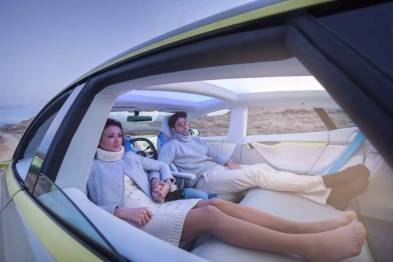 WiTricity公司：无人驾驶+无线充电 共享汽车的未来