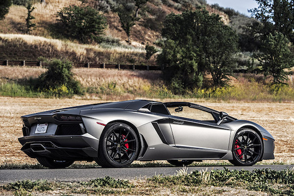 兰博基尼Aventador