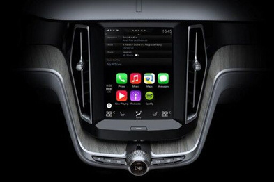 捋一捋车载系统的发展史：从收音机到Carplay