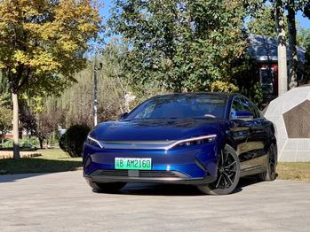 汉EV旗舰型：新配色/5G网/丹拿音响，车内音乐会来了！