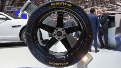 固特异日内瓦车展推出两款自动驾驶概念轮胎