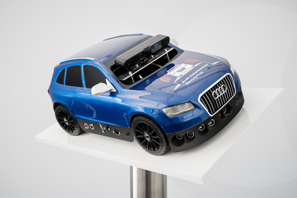 奥迪Q5 1：8模型车