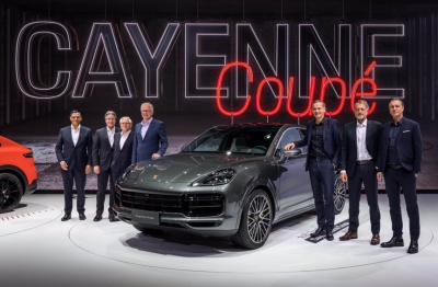 两款首发：全新 Cayenne Coupé 与全新 911 惊艳上海车展