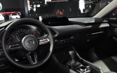 马自达计划取消所有新款车型的触控屏