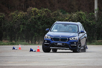 混动也挺猛：看宝马给全新X1 PHEV“打鸡血”