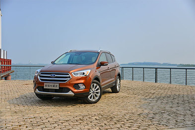 试驾福特新翼虎，“小锐界”多了一个科技的标签