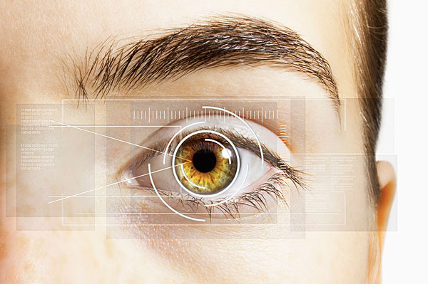 戴AR眼镜看城市地图，这么立体的红绿灯啊……