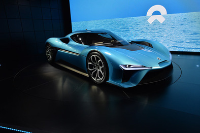 蔚来首款超跑伦敦发布