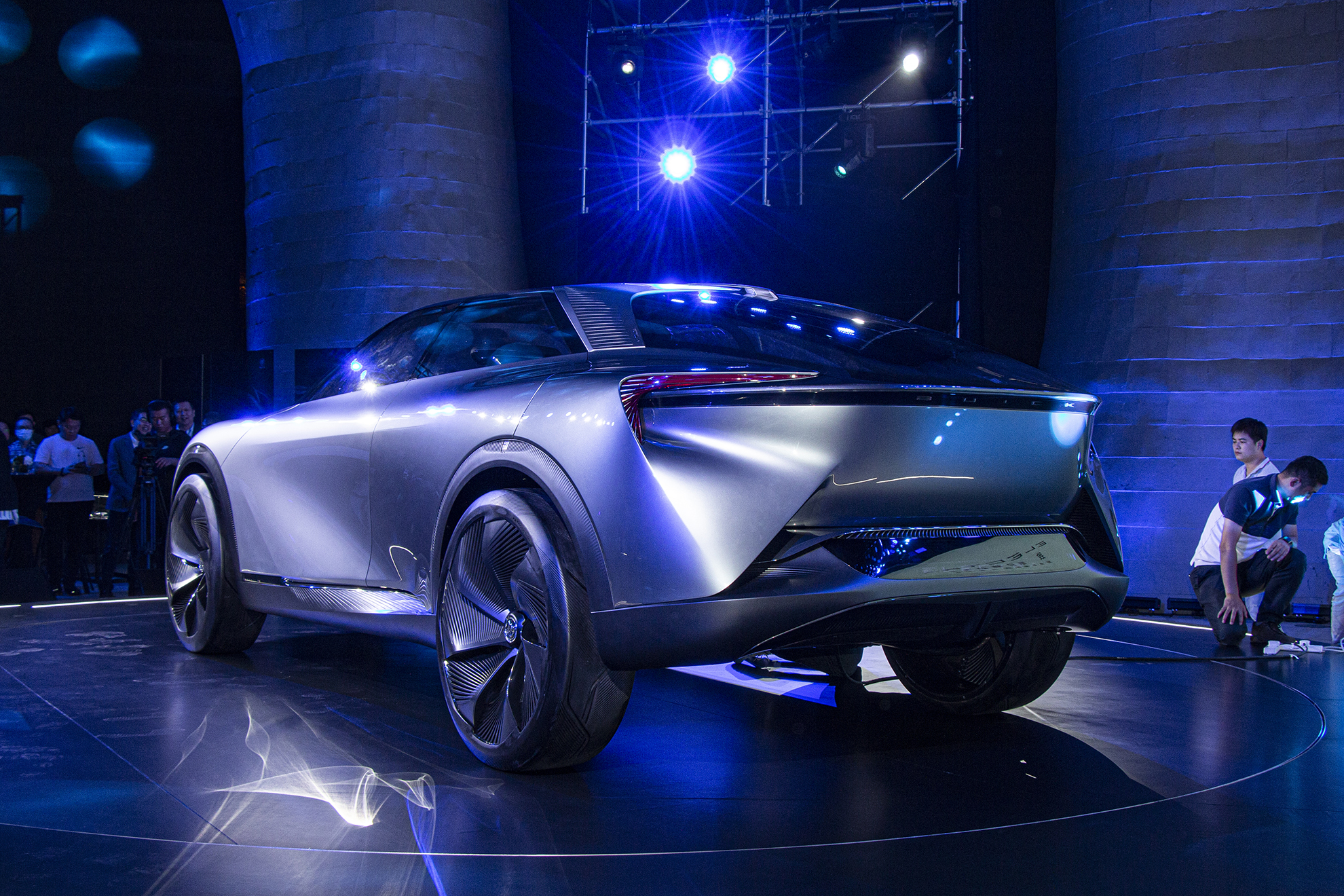 electra概念车全球首发别克未来科技出行的雏形