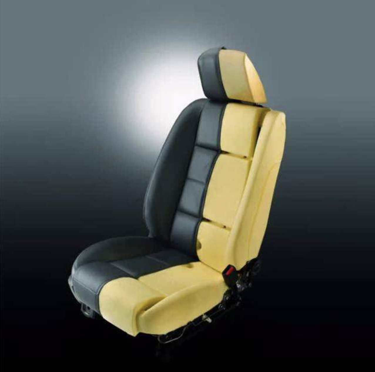 2008年,福特在业界率先使用环保大豆泡沫座椅