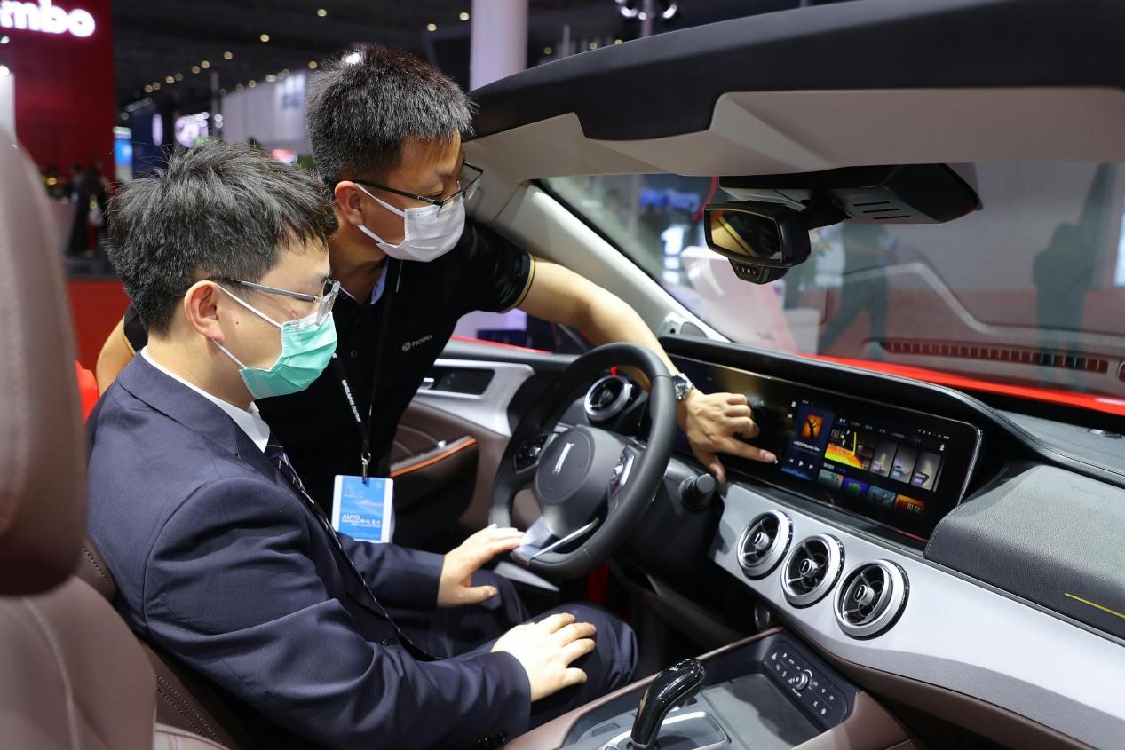 "超级航母"释放集聚效应 长城汽车燃爆2021上海车展