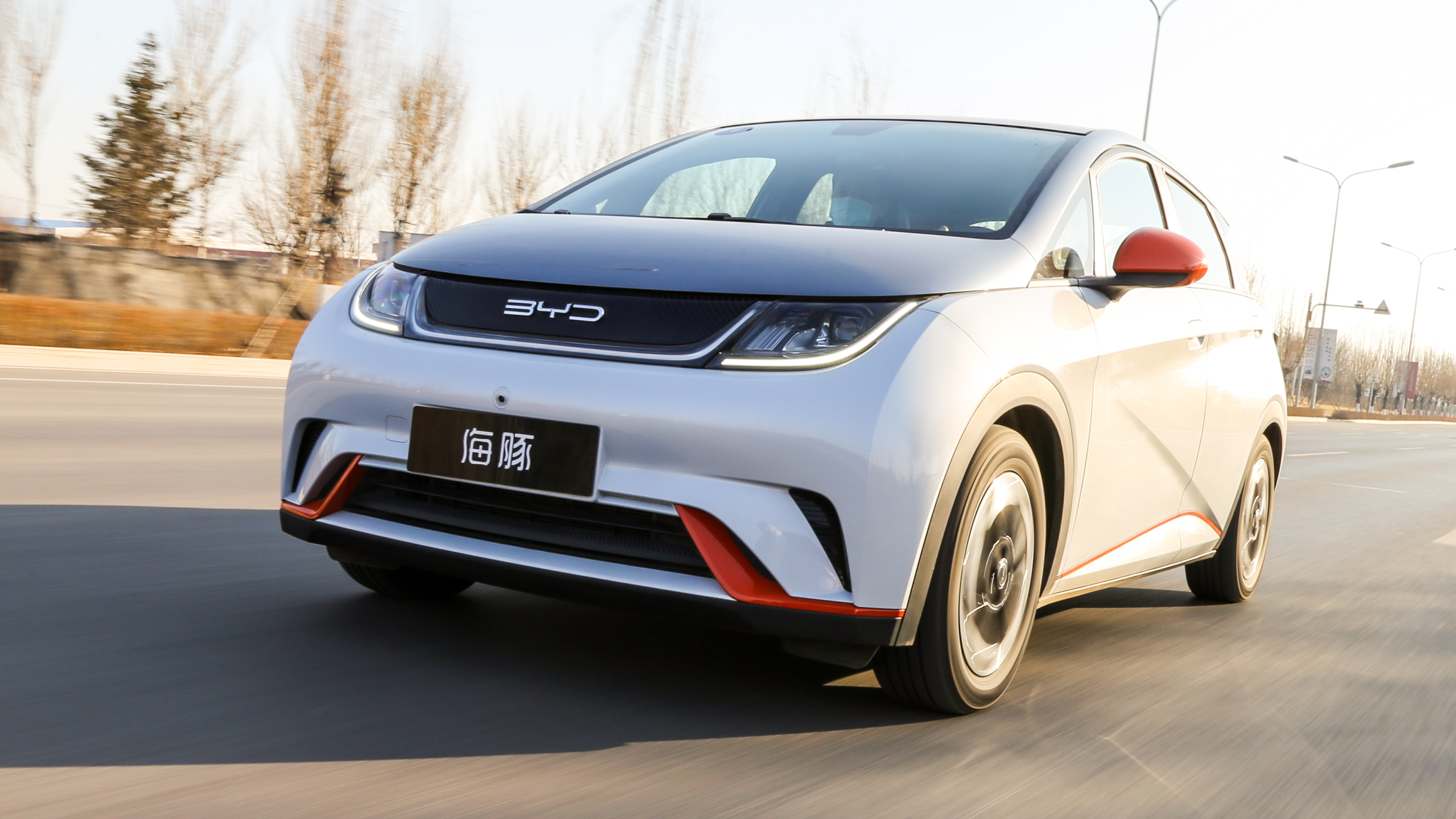 刀片电池热泵空调厉害在哪比亚迪海豚冬季续航测试