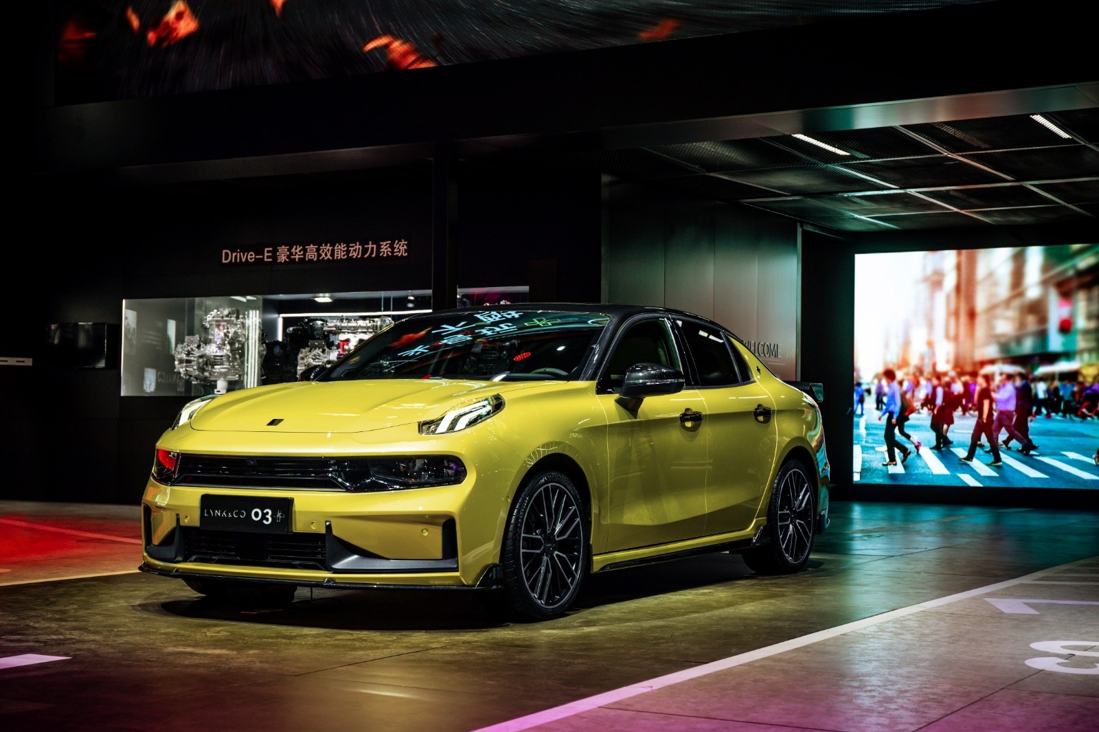 头号玩不酷不耍2019深港澳国际车展领克03首发