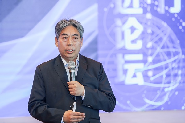 清华大学苏世民学院首席教授,书记 高旭东.jpg