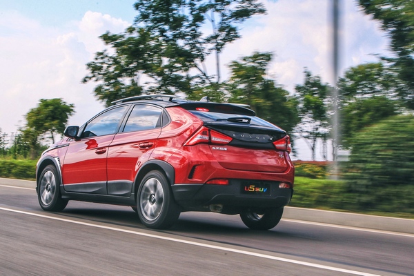 哎呦不错呦试驾东风裕隆纳智捷u5