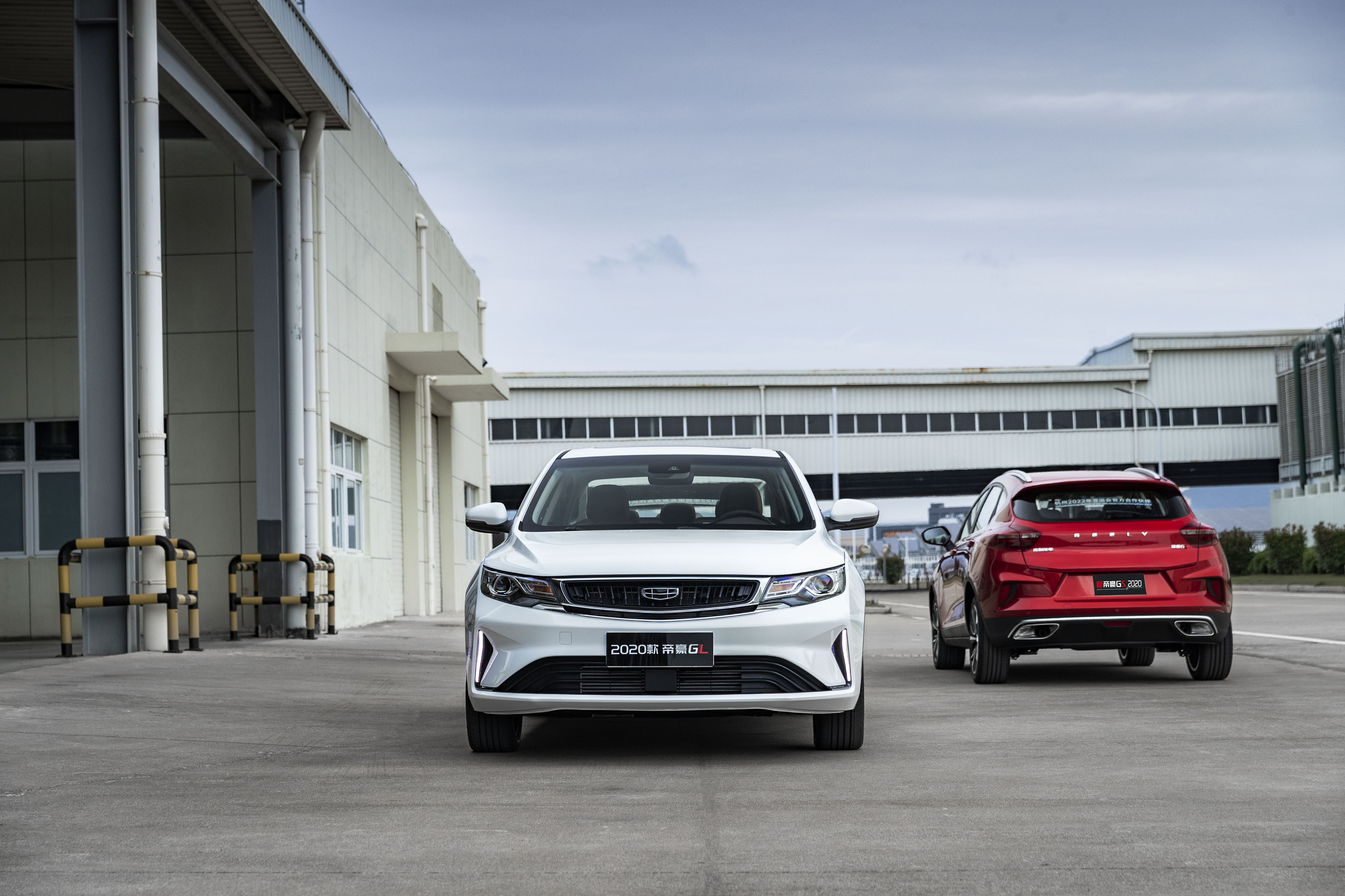 吉利向上的基石:帝豪的300万辆 【图】- 车云网