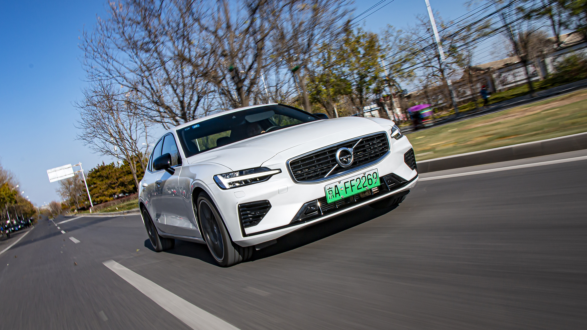 科技测测看丨不容错过的宝藏男孩——沃尔沃s60 t8