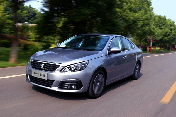 试驾东风标致新308,一只轻巧灵快的小狮子
