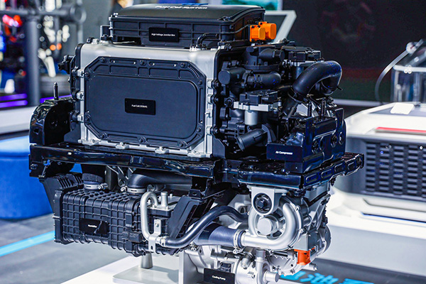 nexo中国版亮相世界新能源汽车大会,现代汽车集团以"全方位氢能解决