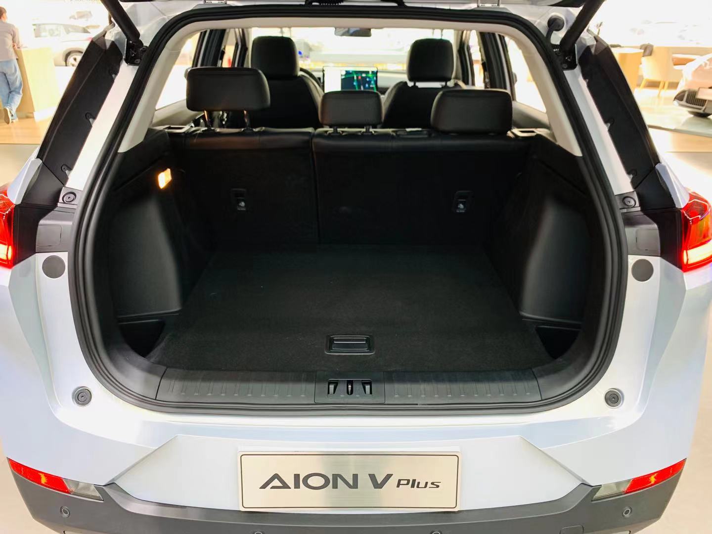 广汽埃安aionvplus探店实拍看似没变却有大不同