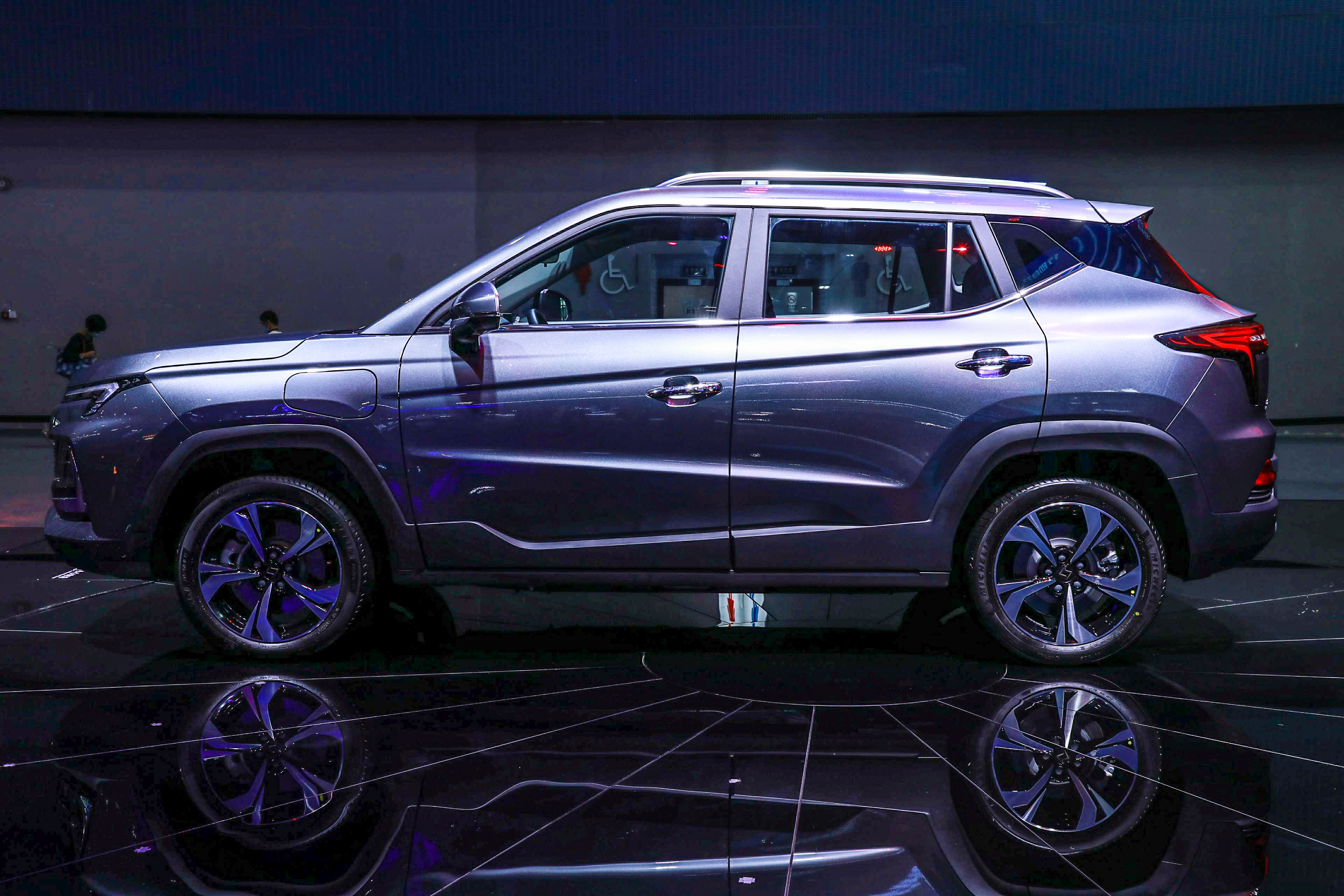 2020广州车展丨refine瑞风商务车焕新发布 闪耀广州车展