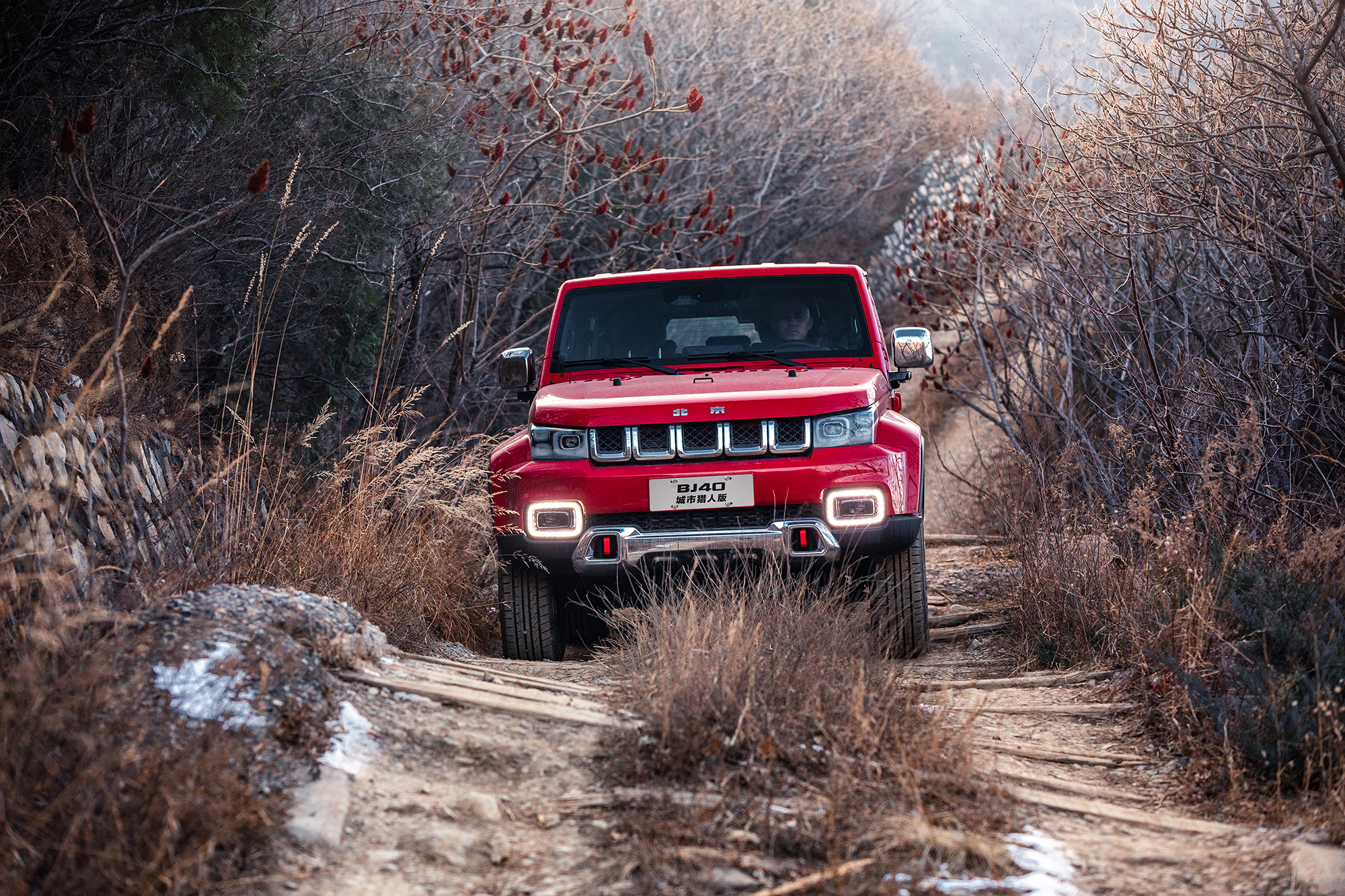 试驾bj40城市猎人版硬核的背面是温柔