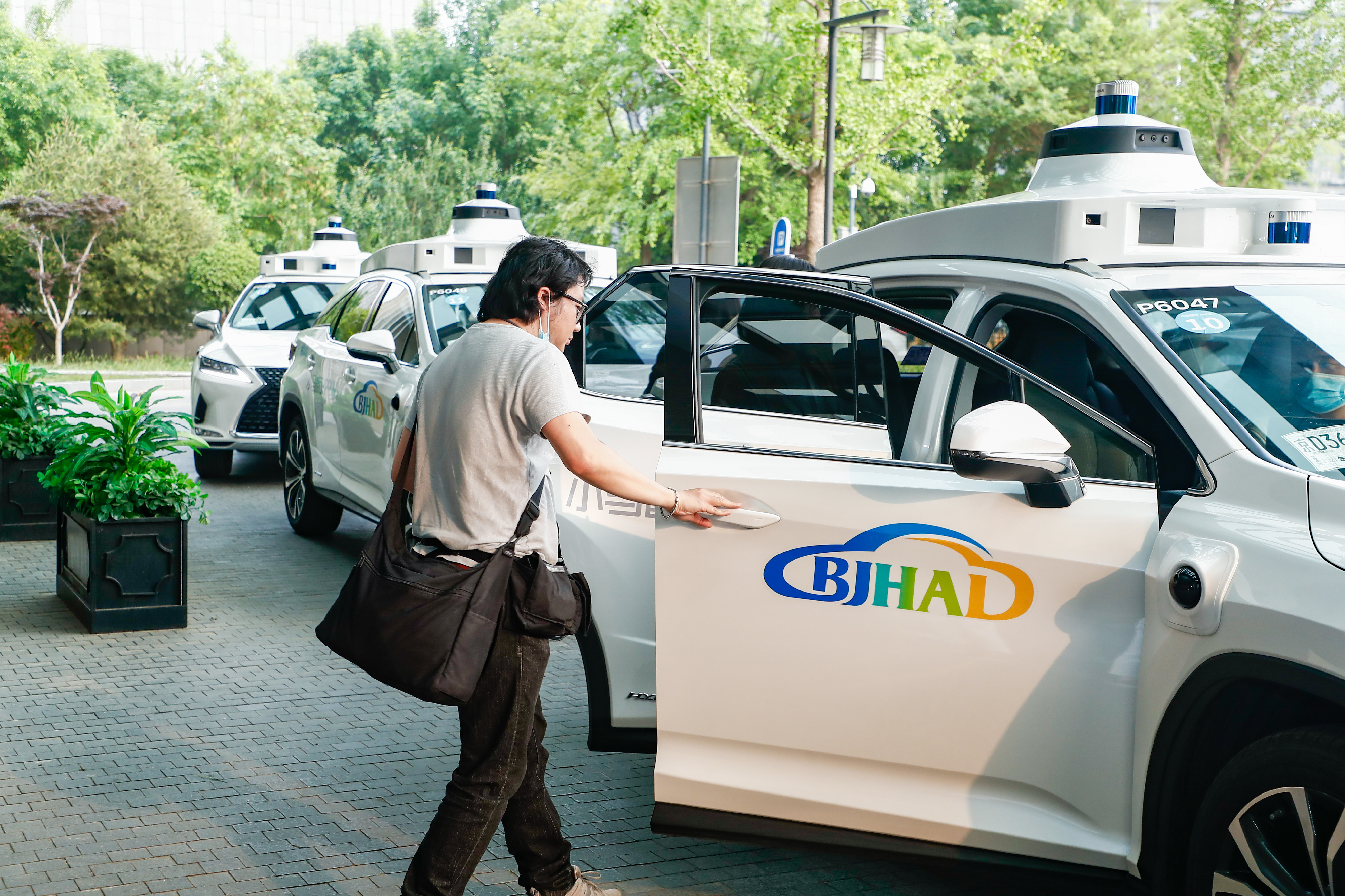 最貴無人出租車上路,小馬智行擴大robotaxi服務 【圖】- 車雲網