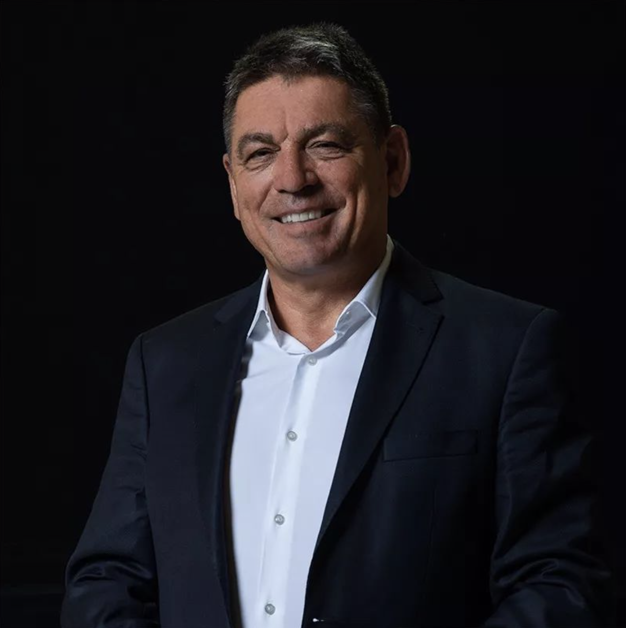 毕福康再跳槽出任ff全球ceo贾跃亭出任cpuo