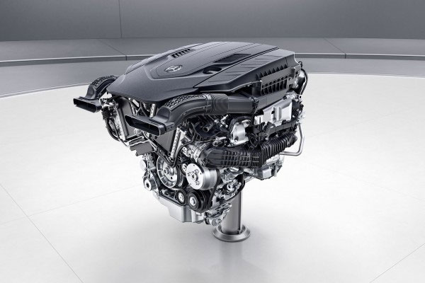 350千瓦的最大功率,峰值扭矩为699牛米,取代奔驰s500所搭载的现款m278