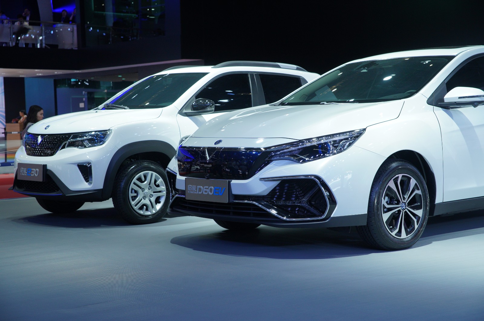 东风启辰三款ev亮相车展 the v概念车首发