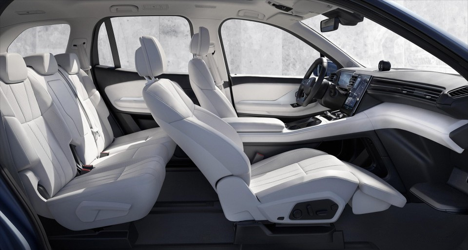 蔚来 es8 内部空间布局