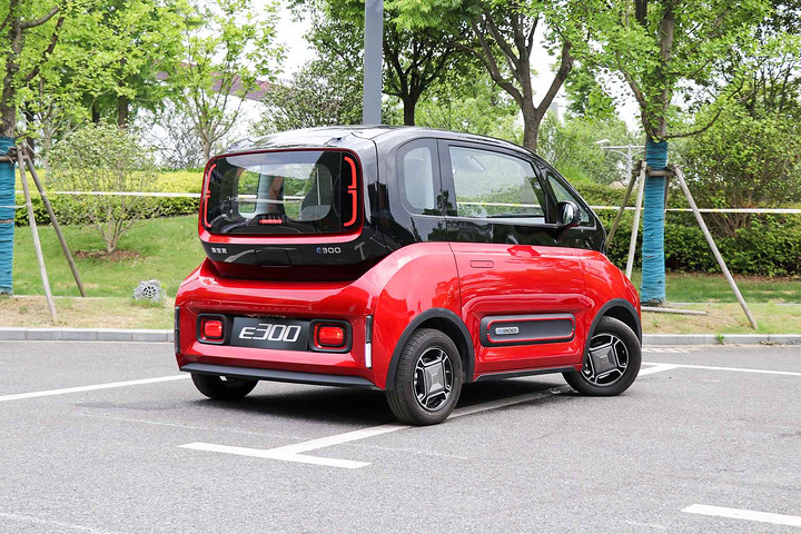 新宝骏e300e300plus上市售648万848万元